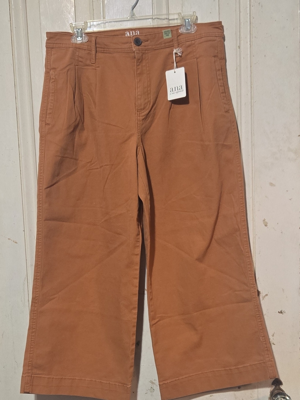 a.n.a Women's High Waisted Wide-Leg Cropped Chino Pants — Burnt Orange